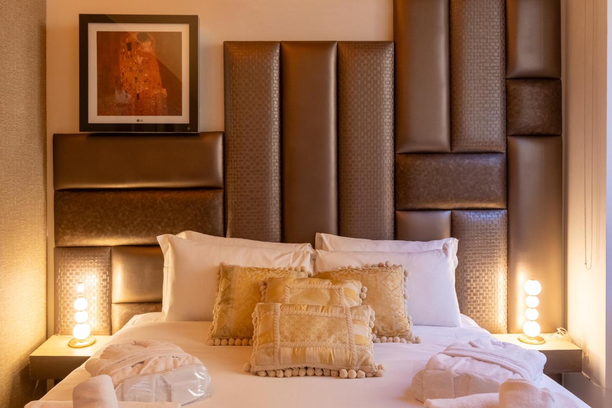 Fontana Di Trevi Roma Luxury Suite Luaran gambar