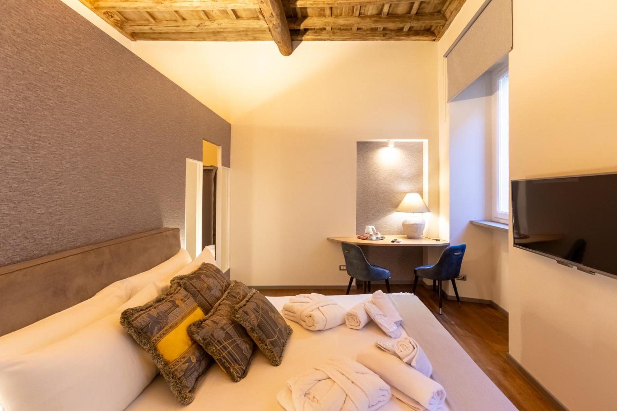 Fontana Di Trevi Roma Luxury Suite Luaran gambar