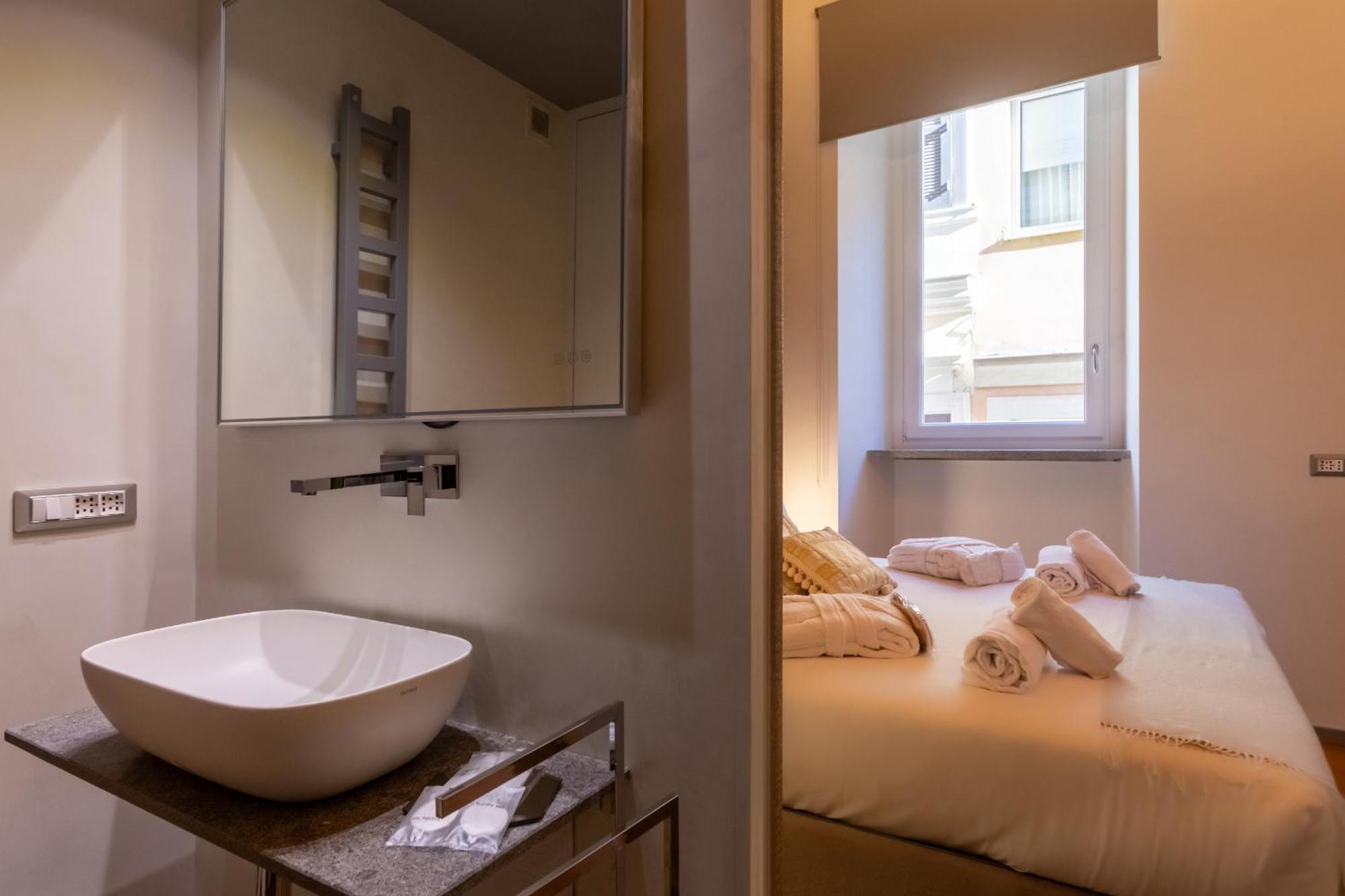 Fontana Di Trevi Roma Luxury Suite Luaran gambar